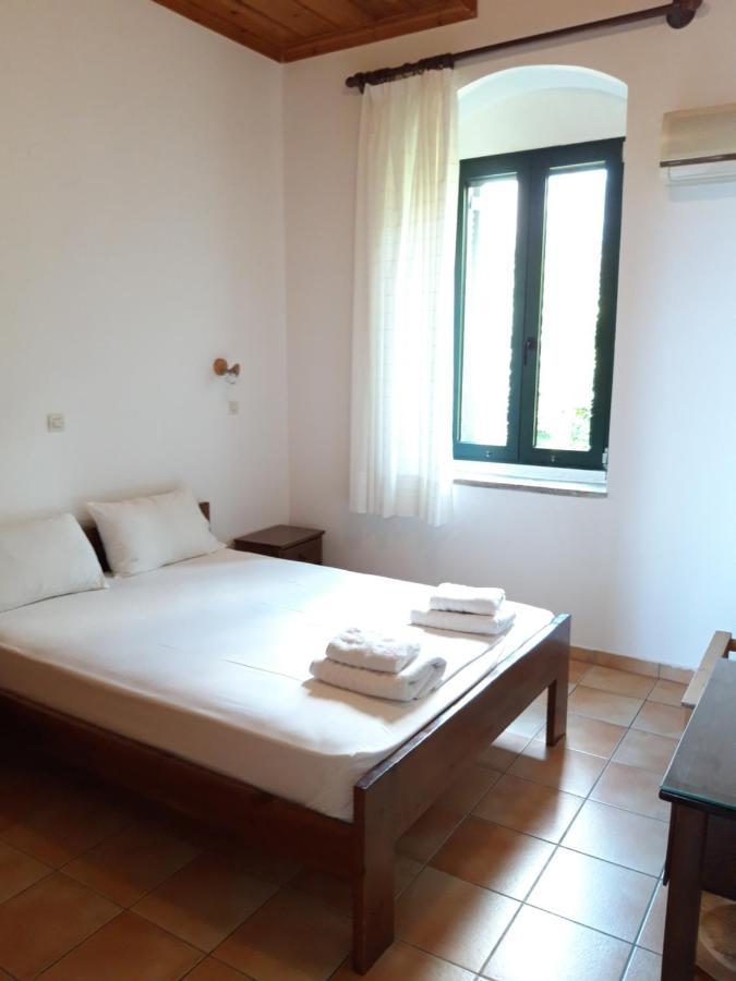 Skardamoula'S Studios And Apartments, 2 Kardhamili Esterno foto
